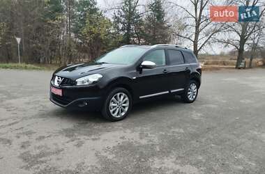 Nissan Qashqai+2  2011