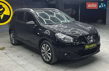 Nissan Qashqai+2  2010