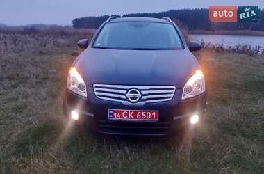 Nissan Qashqai+2  2009