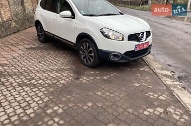 Nissan Qashqai+2 2012