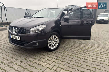 Nissan Qashqai+2  2012