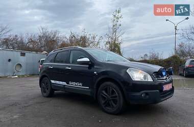 Nissan Qashqai+2  2008