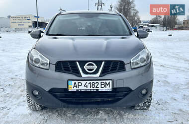Nissan Qashqai+2  2012