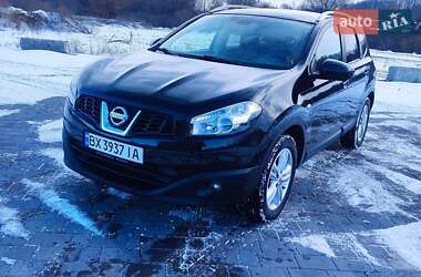 Nissan Qashqai+2  2010