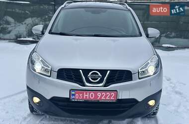 Nissan Qashqai+2  2011
