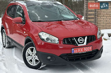 Nissan Qashqai+2  2010