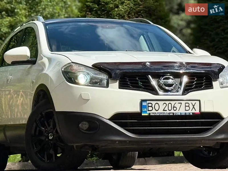 Nissan Qashqai+2