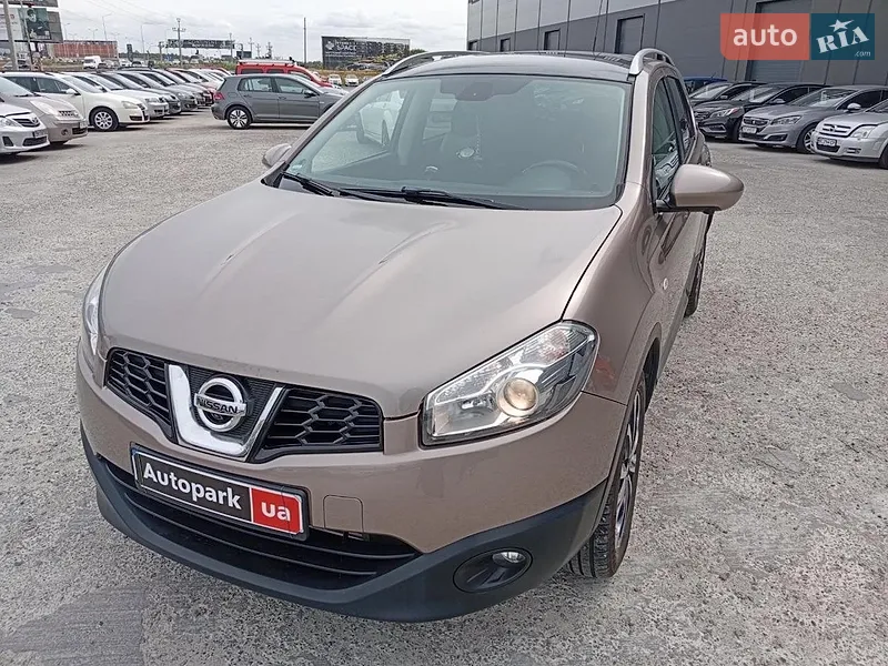 Nissan Qashqai+2 2012