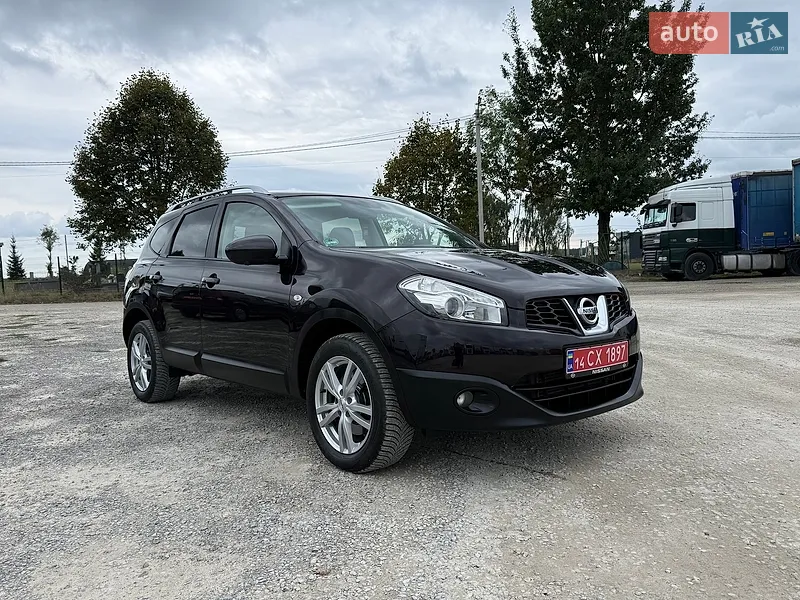 Nissan Qashqai+2 2012