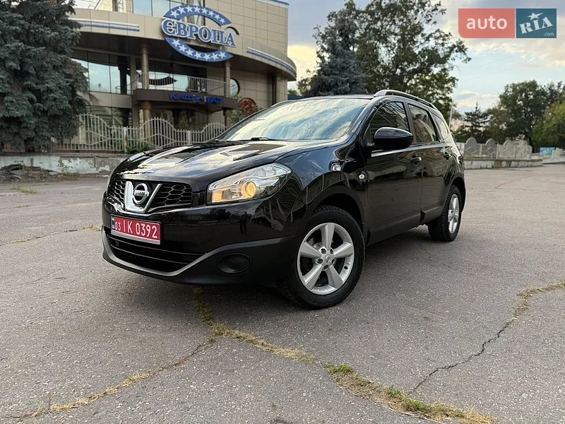 Nissan Qashqai+2 2012