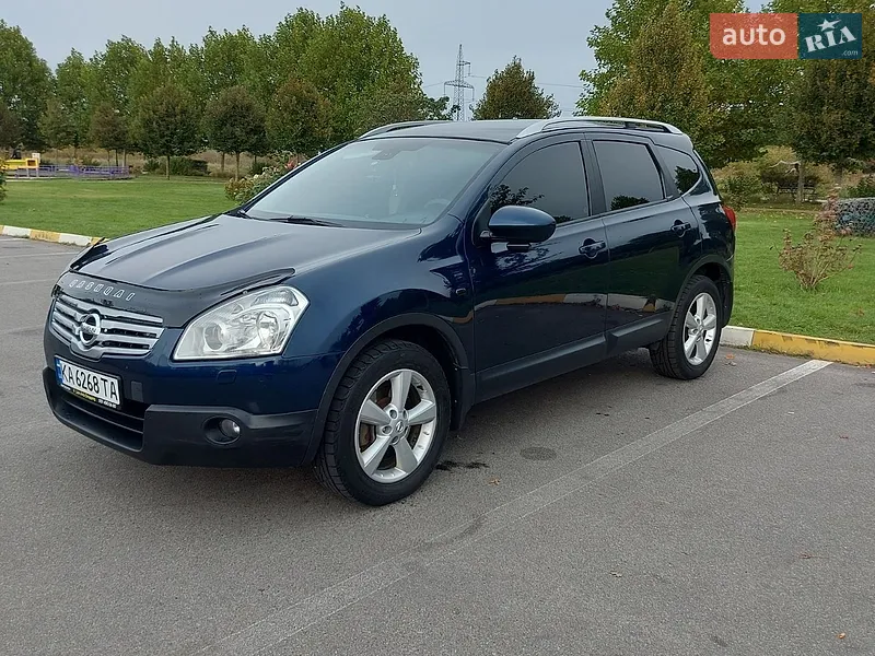 Nissan Qashqai+2