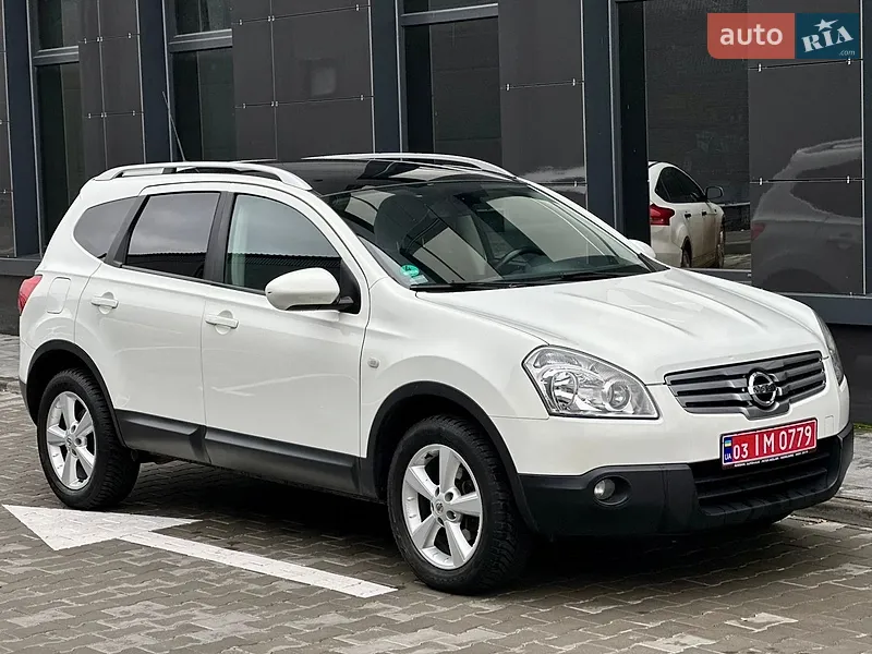 Nissan Qashqai+2