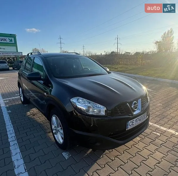 Nissan Qashqai+2