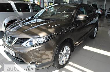 Nissan Qashqai   2015