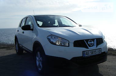 Nissan Qashqai AWD  4x4 2013