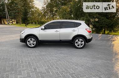 Nissan Qashqai  2013