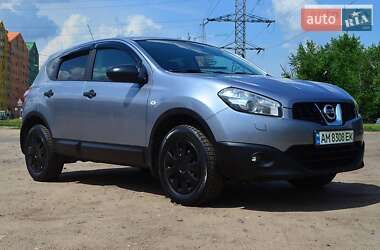 Nissan Qashqai  2010