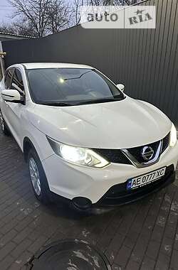 Nissan Qashqai  2015