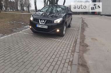 Nissan Qashqai  2010