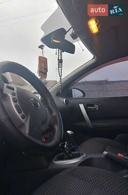 Nissan Qashqai  2008