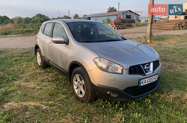Nissan Qashqai  2010