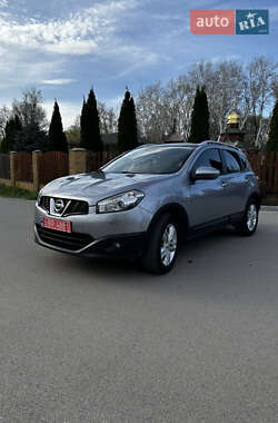 Nissan Qashqai  2010
