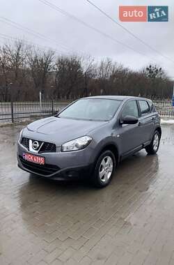 Nissan Qashqai  2010