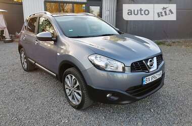 Nissan Qashqai  2010