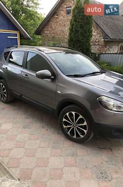 Nissan Qashqai  2012