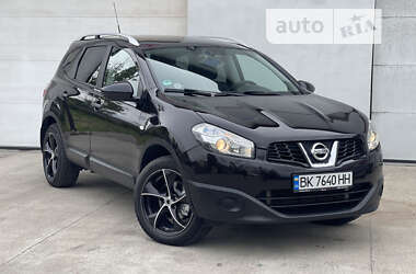 Nissan Qashqai  2013