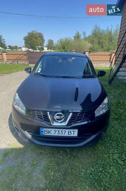 Nissan Qashqai  2010