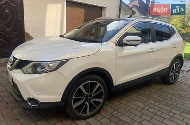 Nissan Qashqai  2015