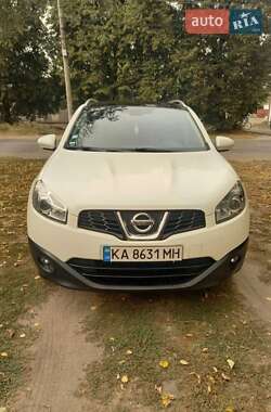 Nissan Qashqai  2012