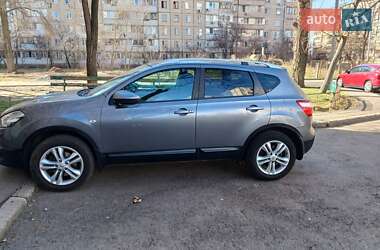 Nissan Qashqai  2011