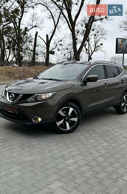 Nissan Qashqai  2014