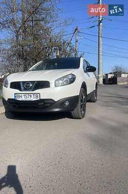 Nissan Qashqai  2013