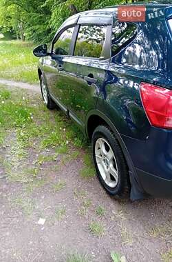 Nissan Qashqai  2008