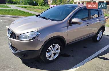 Nissan Qashqai  2011