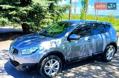 Nissan Qashqai  2010