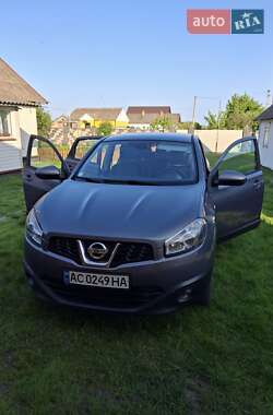 Nissan Qashqai  2010