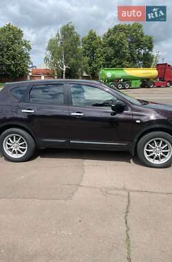 Nissan Qashqai  2009