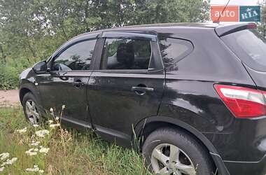 Nissan Qashqai  2011