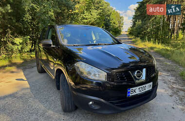 Nissan Qashqai  2010