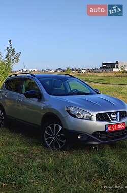 Nissan Qashqai  2013