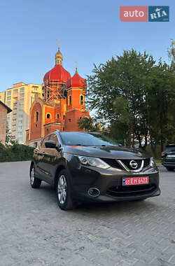 Nissan Qashqai  2015