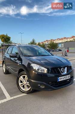 Nissan Qashqai  2011