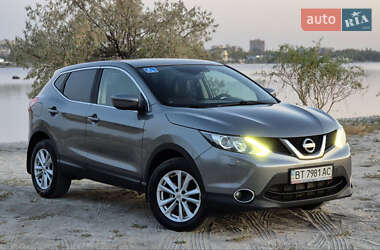 Nissan Qashqai  2015