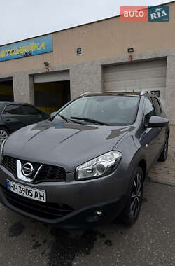 Nissan Qashqai  2012