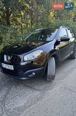 Nissan Qashqai  2011