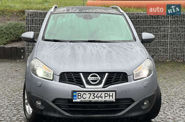 Nissan Qashqai  2012